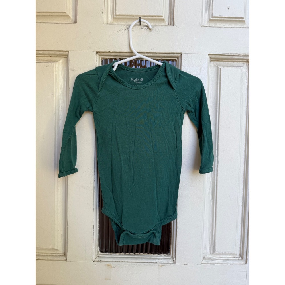 Kyte Baby Long Sleeve Green Bamboo‎ Blend One Piece Bodysuit Size 12-18 Months